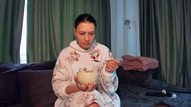 LaraStone69 online show from 05-18-26, 05:34