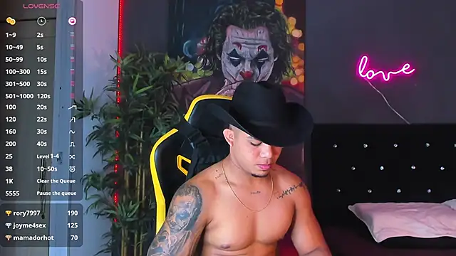 Snapshot of jordan_mayers02 chatting on 02-25-25, 01:10 jordan mayers02 online show from 02-25-25, 01:10