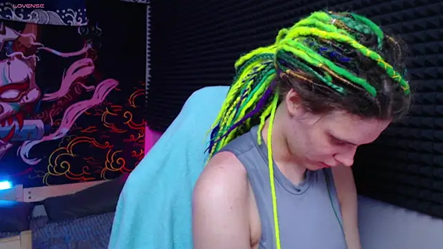 KIKI Krash online show from 11-04-25, 09:57