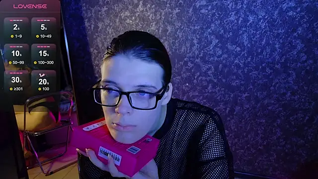 KIKI Krash online show from 07-18-26, 10:24