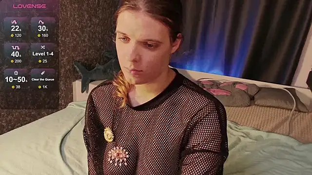 KIKI Krash online show from 06-19-26, 10:21