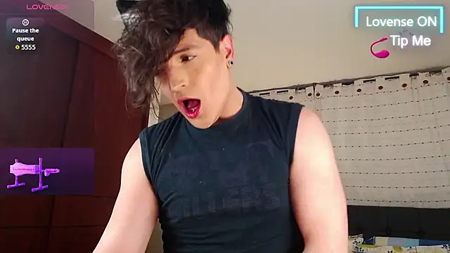 Hornymoan online show from 12-22-25, 10:43