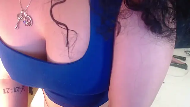 Snapshot of Sofiacowperx chatting on 07-24-26, 02:46 Sofiacowperx online show from 07-24-26, 02:46
