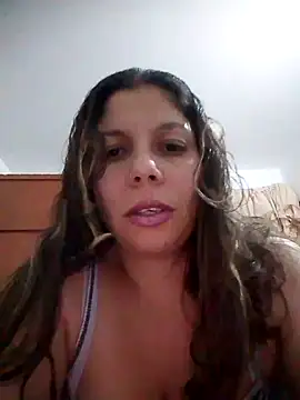 Snapshot of Carliina_Soussa chatting on 09-10-25, 11:26 Carliina Soussa online show from 09-10-25, 11:26