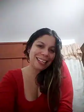 Snapshot of Carliina_Soussa chatting on 10-13-25, 03:19 Carliina Soussa online show from 10-13-25, 03:19