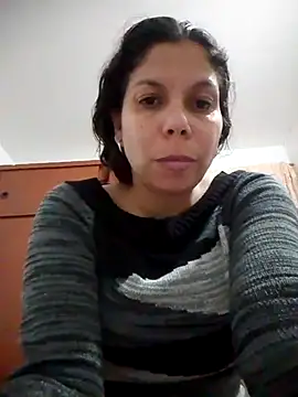 Snapshot of Carliina_Soussa chatting on 03-21-25, 01:45 Carliina Soussa online show from 03-21-25, 01:45