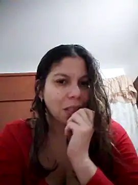 Snapshot of Carliina_Soussa chatting on 10-14-25, 11:14 Carliina Soussa online show from 10-14-25, 11:14