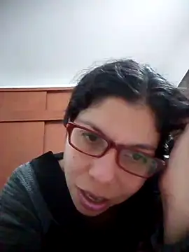 Snapshot of Carliina_Soussa chatting on 03-13-25, 01:21 Carliina Soussa online show from 03-13-25, 01:21