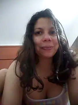 Snapshot of Carliina_Soussa chatting on 03-04-25, 01:55 Carliina Soussa online show from 03-04-25, 01:55
