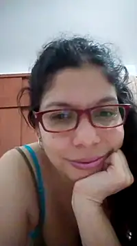 Snapshot of Carliina_Soussa chatting on 03-14-25, 01:37 Carliina Soussa online show from 03-14-25, 01:37