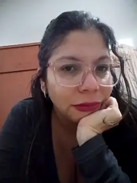 Snapshot of Carliina_Soussa chatting on 04-20-26, 01:41 Carliina Soussa online show from 04-20-26, 01:41