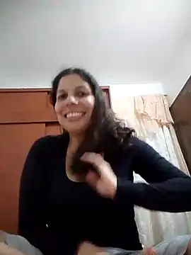 Snapshot of Carliina_Soussa chatting on 03-06-25, 10:58 Carliina Soussa online show from 03-06-25, 10:58