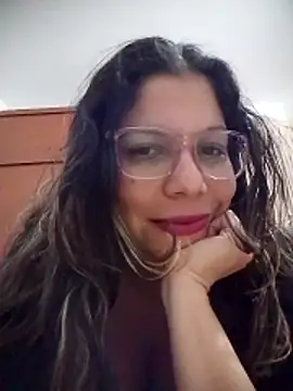 Snapshot of Carliina_Soussa chatting on 04-27-26, 10:41 Carliina Soussa online show from 04-27-26, 10:41