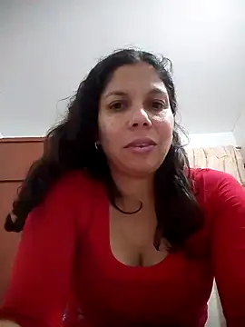 Snapshot of Carliina_Soussa chatting on 03-10-25, 11:38 Carliina Soussa online show from 03-10-25, 11:38