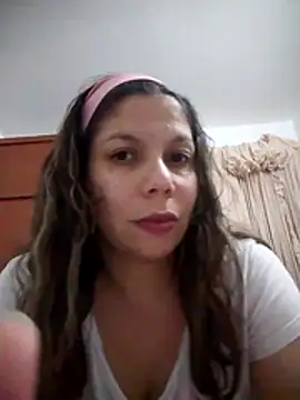 Carliina Soussa online show from 11-27-25, 10:10