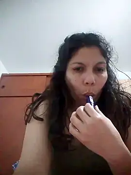 Snapshot of Carliina_Soussa chatting on 03-15-25, 04:35 Carliina Soussa online show from 03-15-25, 04:35