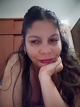 Snapshot of Carliina_Soussa chatting on 05-01-26, 11:54 Carliina Soussa online show from 05-01-26, 11:54