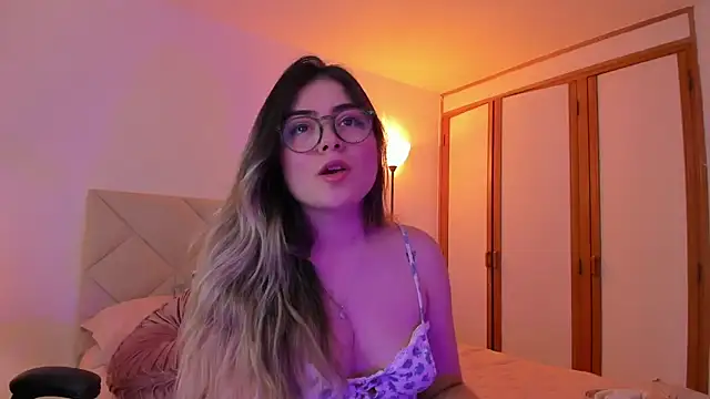 Lau Bee online show from 02-10-25, 06:56