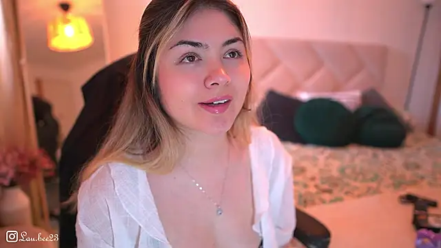 Lau Bee online show from 12-03-25, 05:01