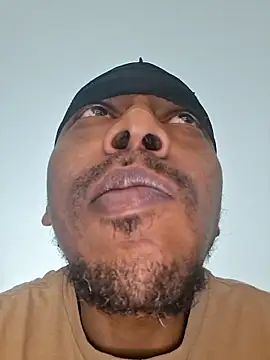 Snapshot of bigboytoy912 chatting on 05-20-26, 04:48 bigboytoy912 online show from 05-20-26, 04:48