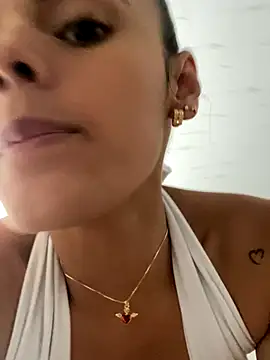 ZoeJohnsoon online show from 11-01-25, 06:46