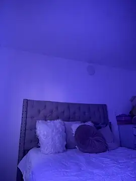 ZoeJohnsoon online show from 02-28-26, 09:25