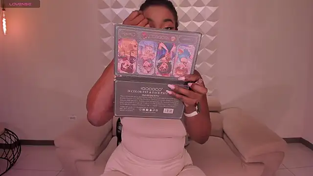 SavannahStorm online show from 09-24-25, 06:36