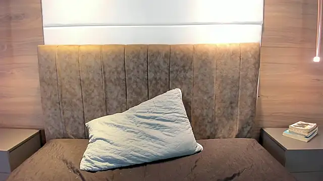 liz goth online show from 03-12-25, 01:08