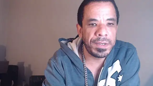 Tjskigh online show from 04-13-26, 02:48