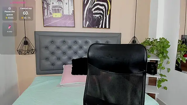 alicee cooper online show from 10-25-25, 01:56