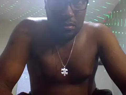 Snapshot of littbbc chatting on 12-15-24, 11:31 littbbc online show from 12-15-24, 11:31