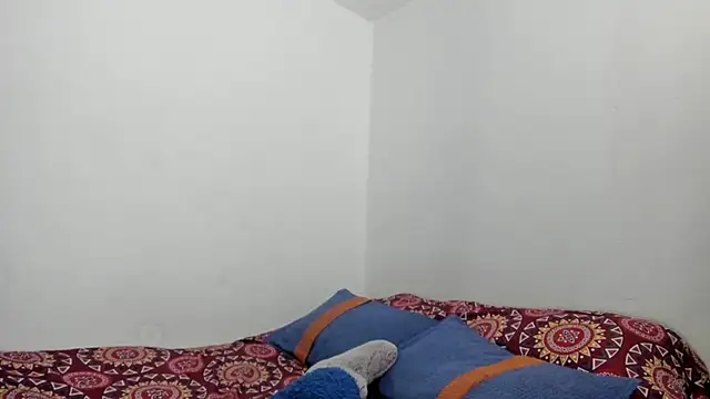 Nathaly love96 online show from 01-28-25, 08:04