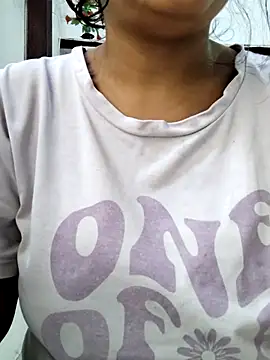 illay love online show from 09-24-25, 05:47