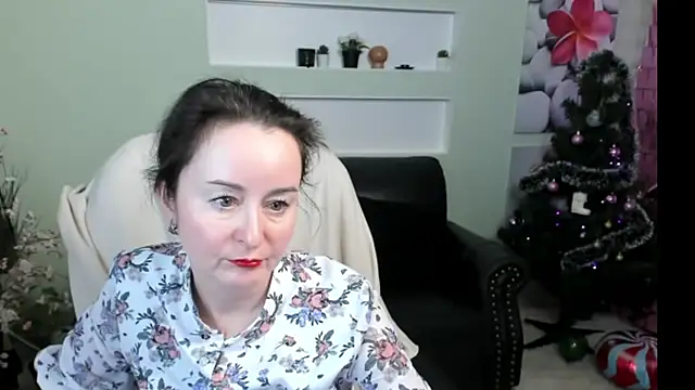 Snapshot of Ninasaaaa chatting on 01-02-25, 08:39 Ninasaaaa online show from 01-02-25, 08:39