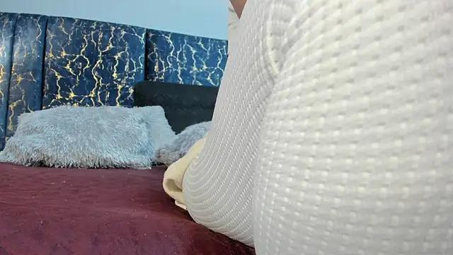 Snapshot of Sophia_Lemos chatting on 10-21-25, 01:32 Sophia Lemos online show from 10-21-25, 01:32