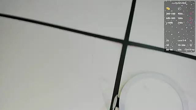 Snapshot of Sophia_Lemos chatting on 09-10-25, 01:10 Sophia Lemos online show from 09-10-25, 01:10