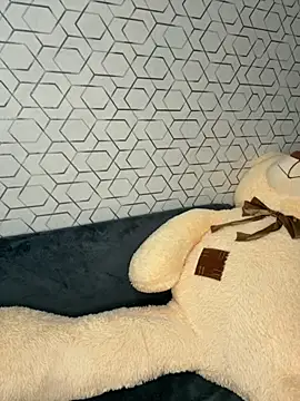 Tatti-Go online show from 10-27-25, 10:38