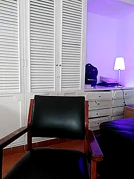 Adel Nesbiit online show from 03-13-26, 07:41