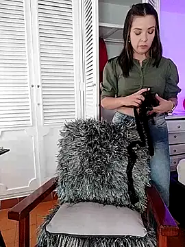 Adel Nesbiit online show from 02-13-26, 07:58