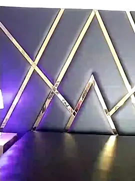 Adel Nesbiit online show from 03-12-26, 07:40