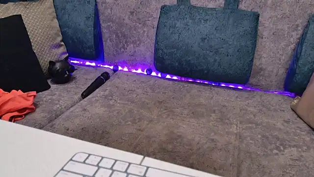 blackcat142 online show from 11-08-25, 10:30