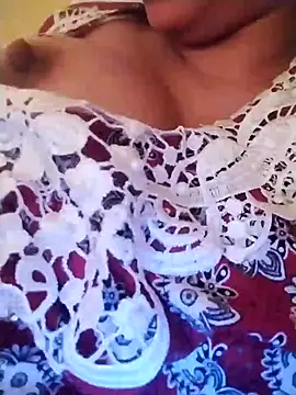 Snapshot of SosoDaloaa chatting on 12-31-24, 04:46 SosoDaloaa online show from 12-31-24, 04:46