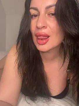 Helena7077 online show from 04-16-26, 10:34