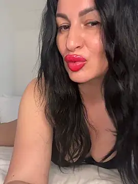 Snapshot of Helena7077 chatting on 04-19-26, 12:50 Helena7077 online show from 04-19-26, 12:50