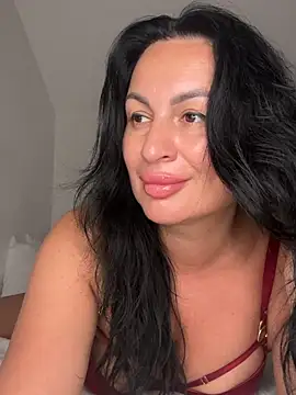 Snapshot of Helena7077 chatting on 07-16-26, 10:40 Helena7077 online show from 07-16-26, 10:40