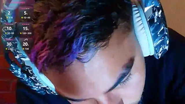 Snapshot of Leandro_valenzuela chatting on 02-10-26, 01:32 Leandro valenzuela online show from 02-10-26, 01:32