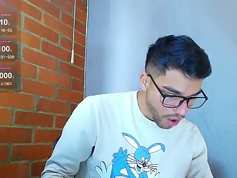 Snapshot of Leandro_valenzuela chatting on 10-12-25, 08:43 Leandro valenzuela online show from 10-12-25, 08:43