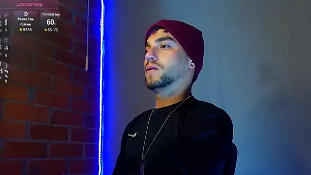 Snapshot of Leandro_valenzuela chatting on 01-06-26, 04:49 Leandro valenzuela online show from 01-06-26, 04:49