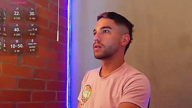 Snapshot of Leandro_valenzuela chatting on 02-09-26, 04:38 Leandro valenzuela online show from 02-09-26, 04:38