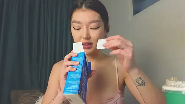 AudreyMell online show from 03-17-26, 02:42